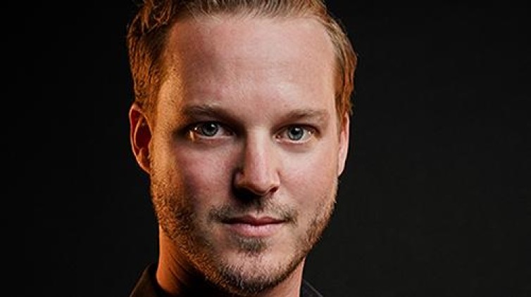 Erik Wiese naar awesome van Abovo Maxlead